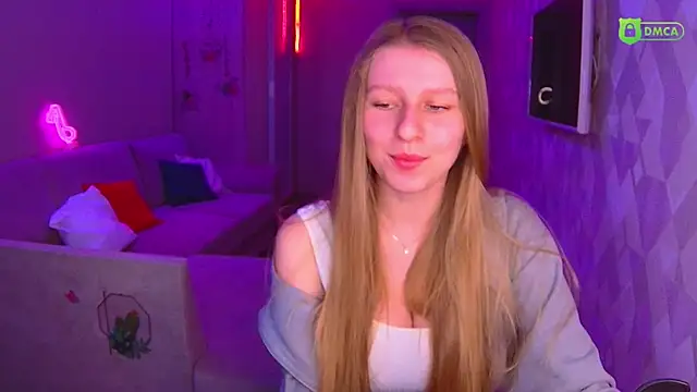 Snapshot of AmaliaQueen chatting on 02/19/25, 02:55 AmaliaQueen online show from 02/19/25, 02:55