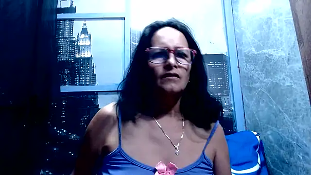 Snapshot of Nastylatinaxxx chatting on 05/26/26, 11:39 Nastylatinaxxx online show from 05/26/26, 11:39
