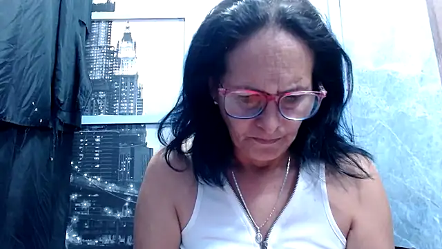 Snapshot of Nastylatinaxxx chatting on 06/02/26, 11:34 Nastylatinaxxx online show from 06/02/26, 11:34