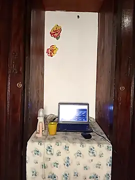 The-Peach-Flexer online show from 11/15/25, 09:21