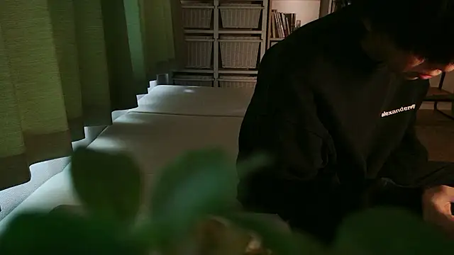 POCARI SWEAT online show from 02/08/26, 06:28