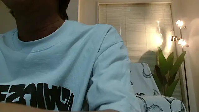 POCARI SWEAT online show from 04/23/26, 03:14