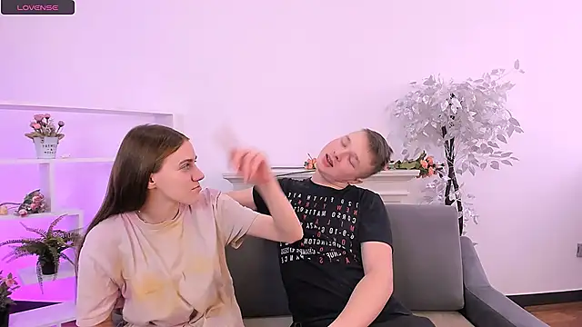 Snapshot of _Olli__Stiw_ chatting on 02/22/25, 08:29 Olli Stiw online show from 02/22/25, 08:29