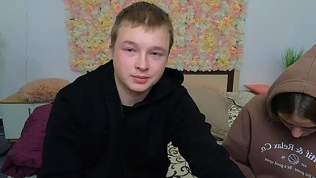 Snapshot of _Olli__Stiw_ chatting on 09/28/25, 06:52 Olli Stiw online show from 09/28/25, 06:52