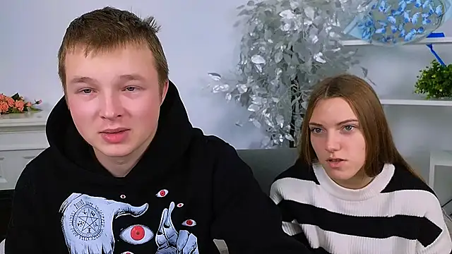 Snapshot of _Olli__Stiw_ chatting on 11/22/25, 08:57 Olli Stiw online show from 11/22/25, 08:57