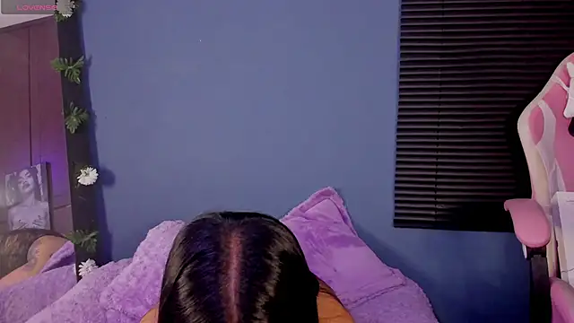 Alaia Asuka online show from 12/13/24, 12:31