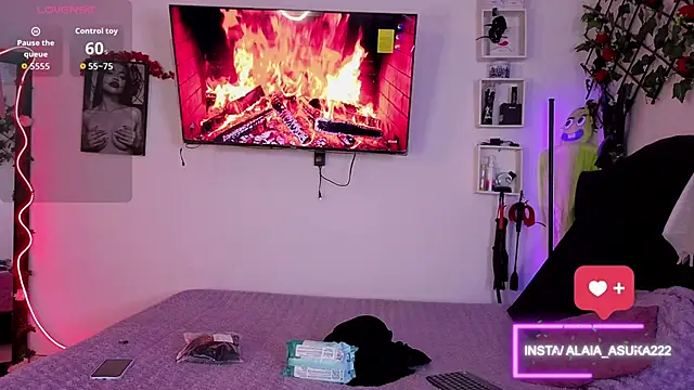 Alaia Asuka online show from 10/29/25, 12:35