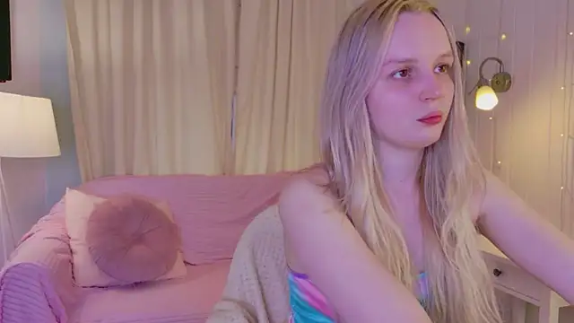 Beatrica Klein online show from 05/01/26, 03:05