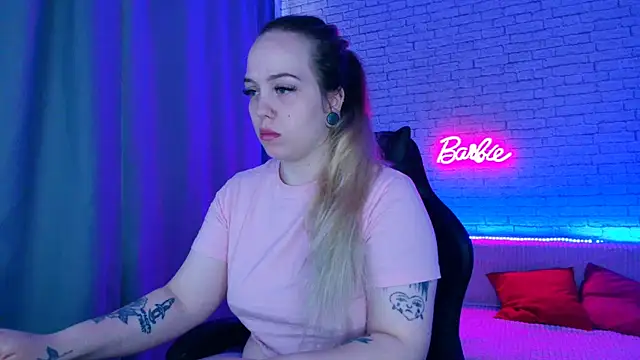 Snapshot of -Stacyy- chatting on 07/23/26, 08:23 -Stacyy- online show from 07/23/26, 08:23