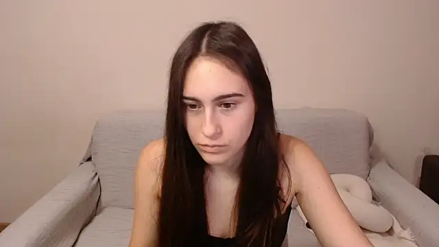 AliceKolltt online show from 12/28/24, 03:26