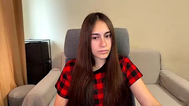 AliceKolltt online show from 10/02/25, 09:16