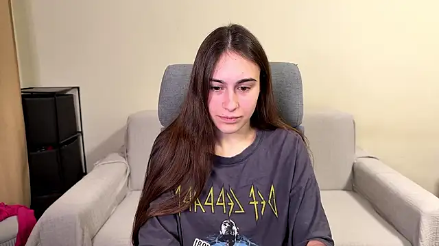 AliceKolltt online show from 02/17/26, 07:31