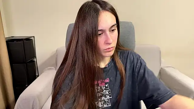 AliceKolltt online show from 03/08/26, 09:40