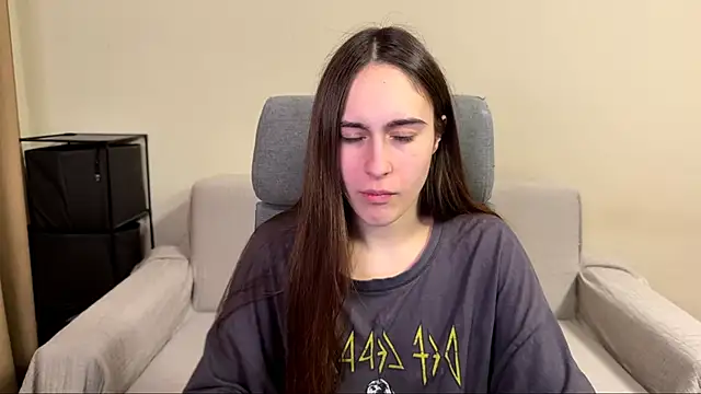 AliceKolltt online show from 04/14/26, 09:10