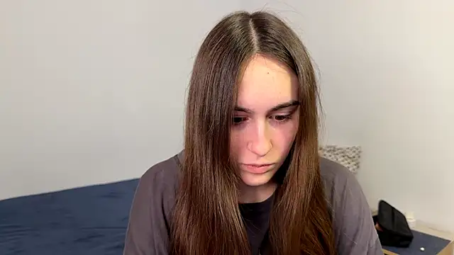 AliceKolltt online show from 04/21/26, 01:53