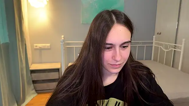 Snapshot of AliceKolltt chatting on 07/17/26, 02:24 AliceKolltt online show from 07/17/26, 02:24