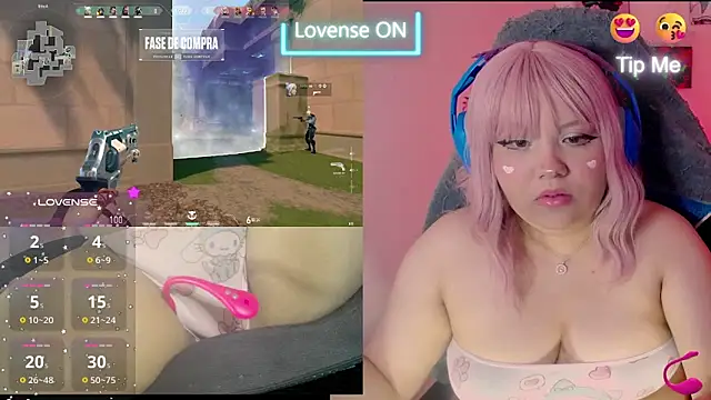 crystal7u7 online show from 01/12/25, 12:18