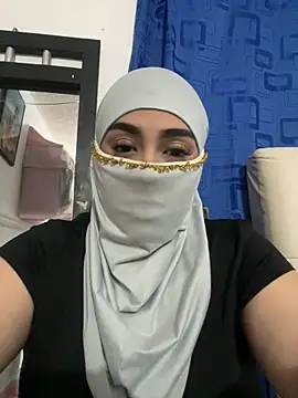 Snapshot of haddy_ss chatting on 01/15/25, 07:37 haddy ss online show from 01/15/25, 07:37