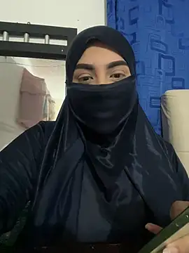 Snapshot of haddy_ss chatting on 03/20/25, 07:58 haddy ss online show from 03/20/25, 07:58