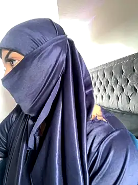 Snapshot of haddy_ss chatting on 10/11/25, 07:45 haddy ss online show from 10/11/25, 07:45