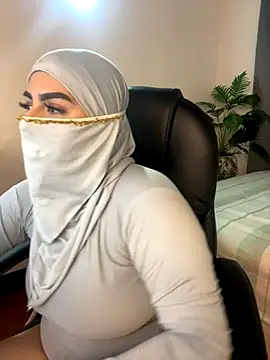 Snapshot of haddy_ss chatting on 10/23/25, 07:12 haddy ss online show from 10/23/25, 07:12