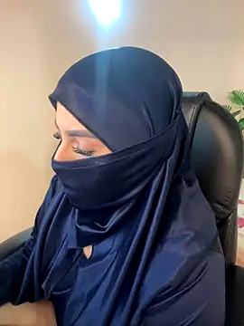 Snapshot of haddy_ss chatting on 11/05/25, 07:03 haddy ss online show from 11/05/25, 07:03