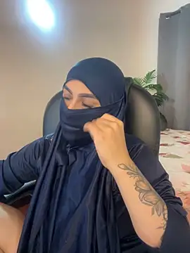 Snapshot of haddy_ss chatting on 11/10/25, 07:02 haddy ss online show from 11/10/25, 07:02