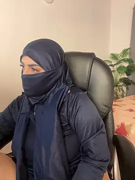 Snapshot of haddy_ss chatting on 12/13/25, 08:04 haddy ss online show from 12/13/25, 08:04