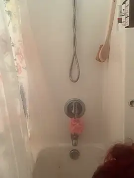 Snapshot of CountessXRed chatting on 09/30/25, 08:52 CountessXRed online show from 09/30/25, 08:52