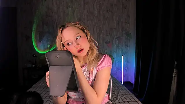 MariaMango online show from 02/11/25, 12:38