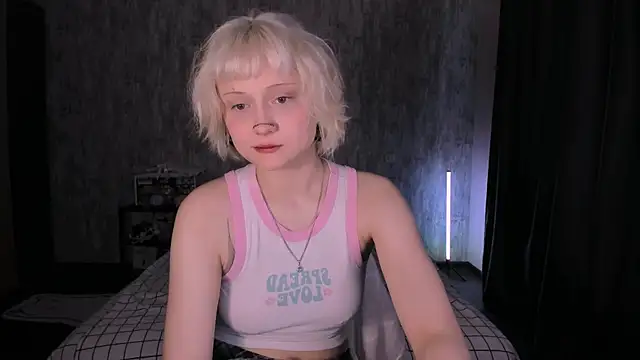 MariaMango online show from 10/13/25, 05:29