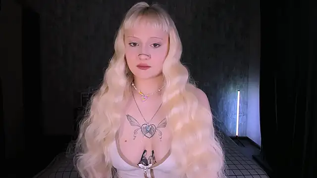 MariaMango online show from 11/10/25, 09:47