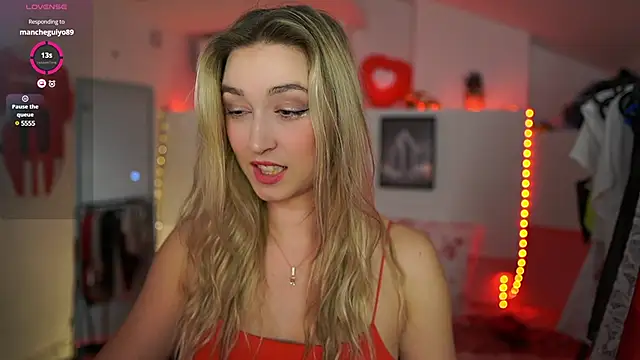 Alexis   Texas online show from 03/04/25, 10:16