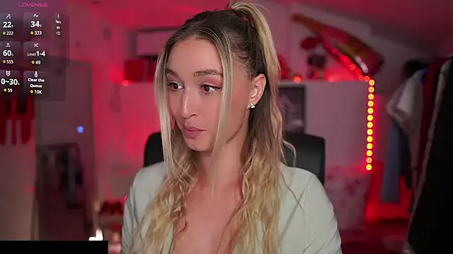 Alexis   Texas online show from 10/01/25, 06:47