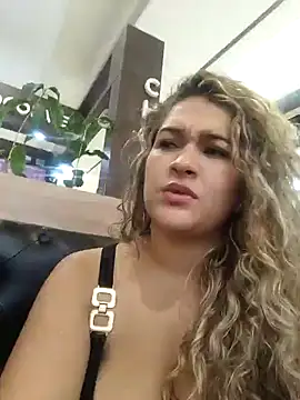 Snapshot of Sara_smiiith211 chatting on 01/26/25, 07:09 Sara smiiith211 online show from 01/26/25, 07:09