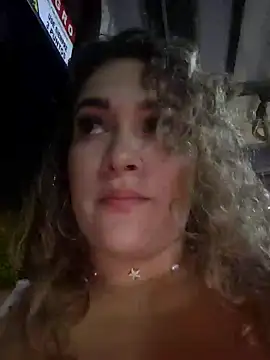 Snapshot of Sara_smiiith211 chatting on 10/23/25, 12:10 Sara smiiith211 online show from 10/23/25, 12:10