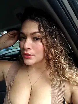 Snapshot of Sara_smiiith211 chatting on 12/01/25, 07:19 Sara smiiith211 online show from 12/01/25, 07:19