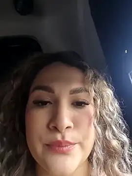 Sara smiiith211 online show from 02/21/26, 10:22