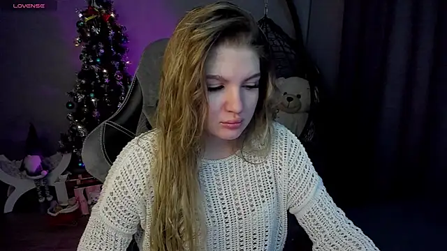 Snapshot of lily_williamss chatting on 01/15/25, 12:30 lily williamss online show from 01/15/25, 12:30