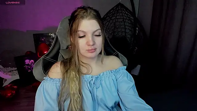 Snapshot of lily_williamss chatting on 03/06/25, 03:24 lily williamss online show from 03/06/25, 03:24