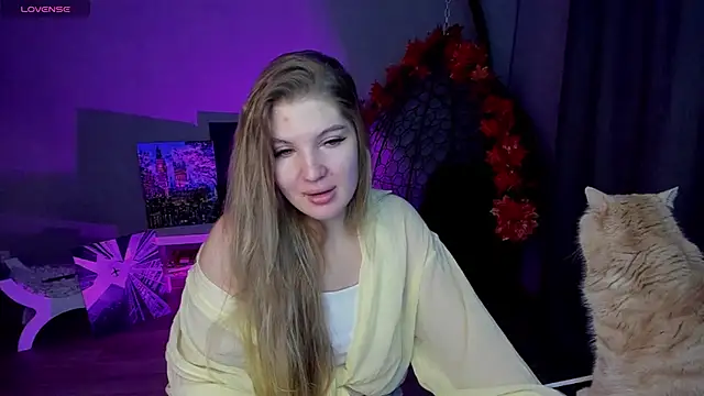 Snapshot of lily_williamss chatting on 09/20/25, 12:11 lily williamss online show from 09/20/25, 12:11