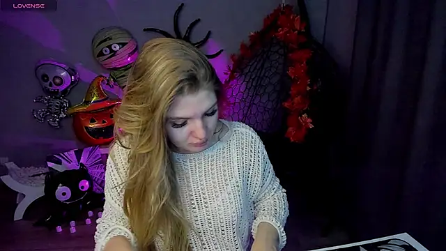 lily williamss online show from 10/25/25, 12:29