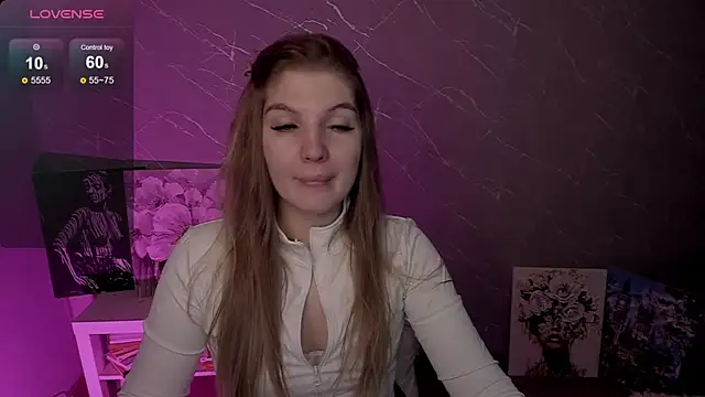 lily williamss online show from 05/19/26, 01:56