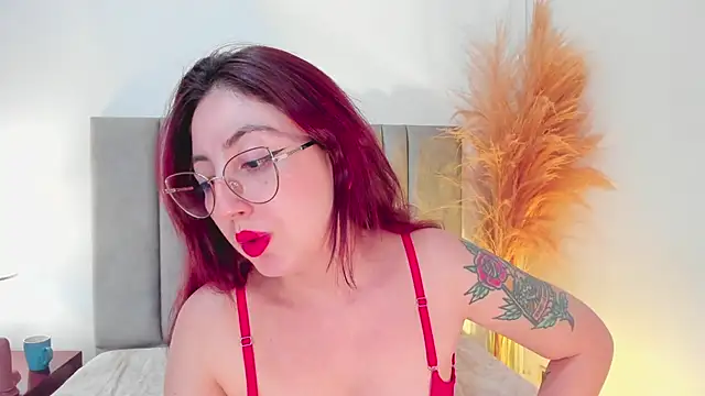 Emilywatsonn online show from 01/09/25, 02:51