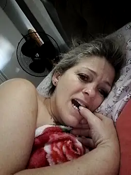 Snapshot of marcialoira chatting on 11/25/25, 10:59 marcialoira online show from 11/25/25, 10:59