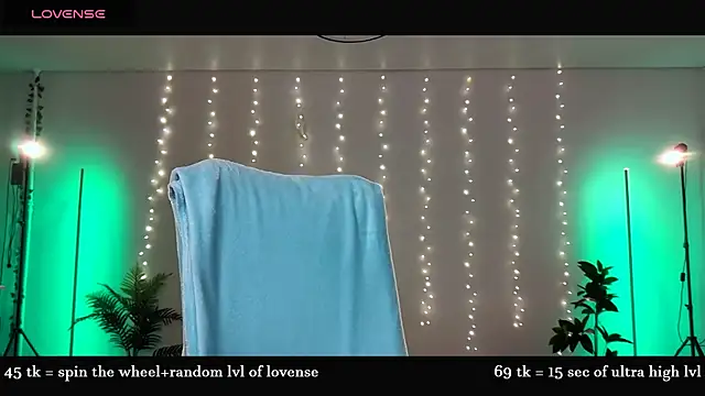 Alicia x art online show from 03/25/26, 10:05