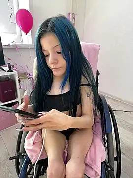 MiniSophiaa online show from 03/17/26, 07:44