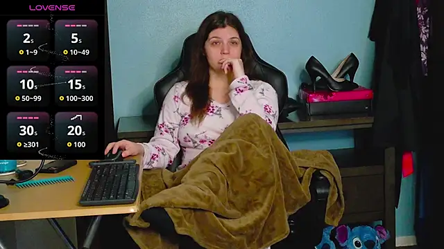 TreeJeanne online show from 11/28/25, 12:57