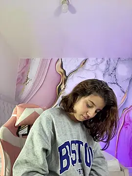 Lia sex69 online show from 02/23/25, 06:17