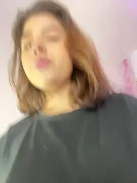 Lia sex69 online show from 03/08/25, 05:07